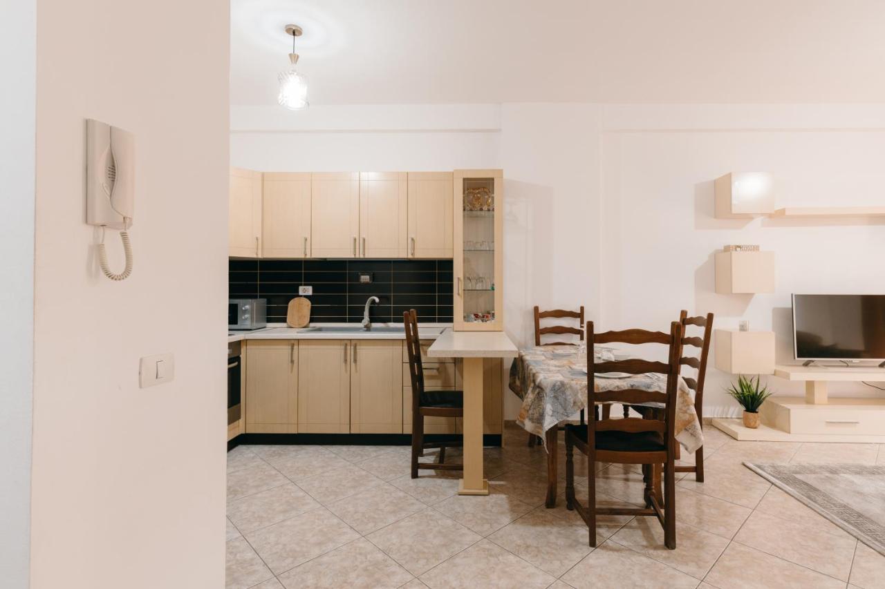 Rs Place 1-Bedroom Apartment 地拉那 外观 照片
