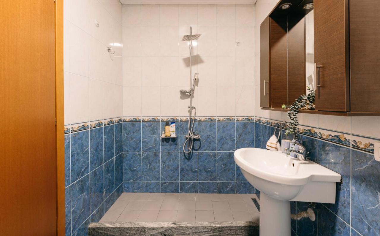 Rs Place 1-Bedroom Apartment 地拉那 外观 照片