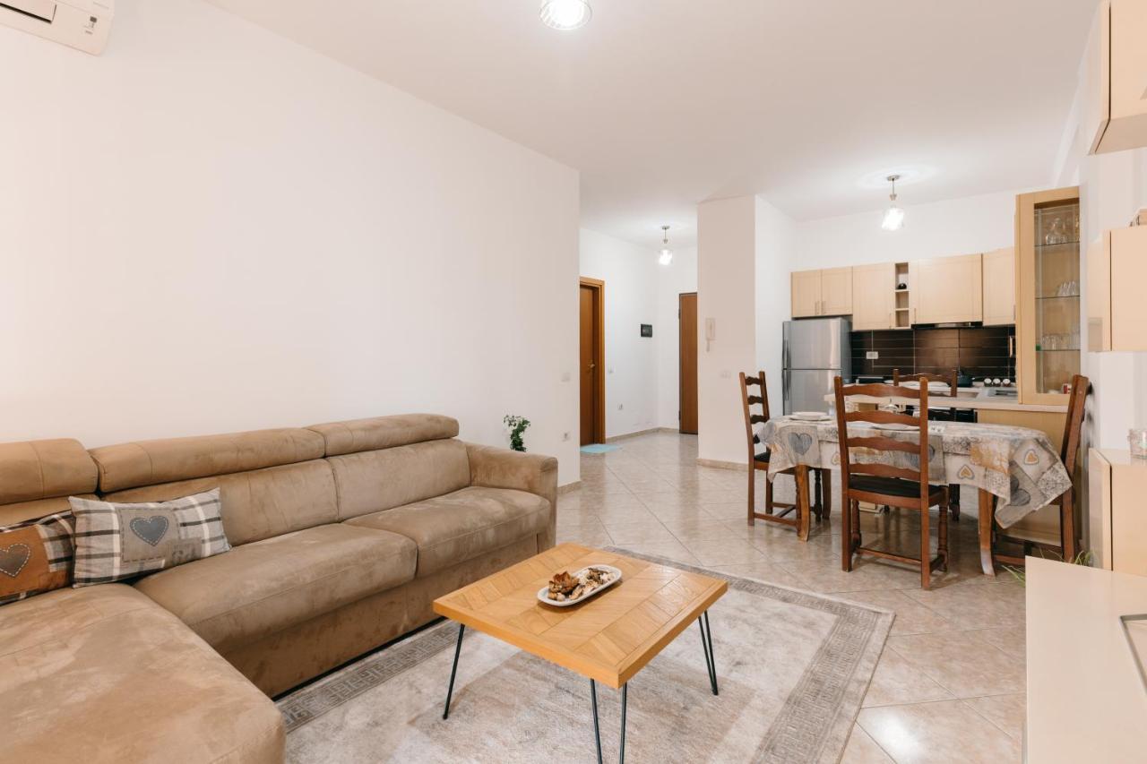 Rs Place 1-Bedroom Apartment 地拉那 外观 照片